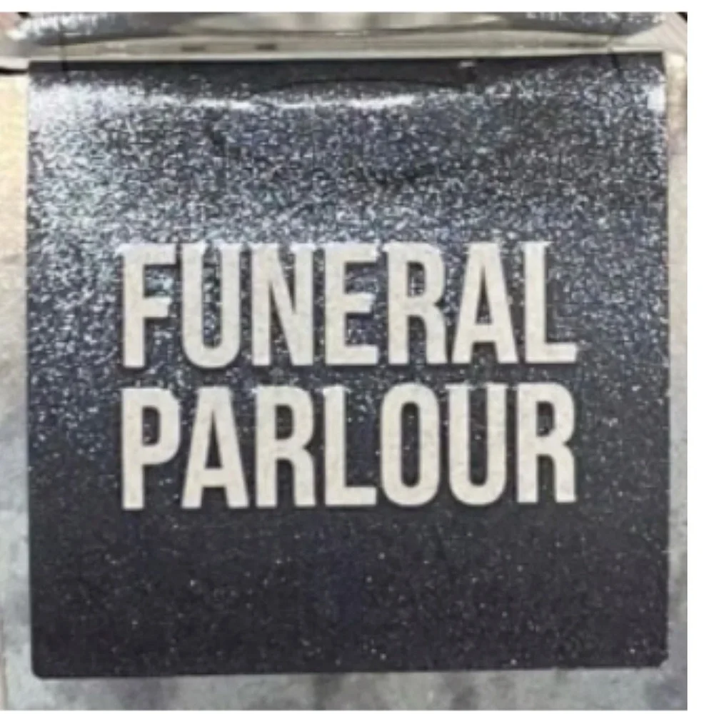 Jefree Star Funeral Parlor gloss lipstick - Picture 7 of 7
